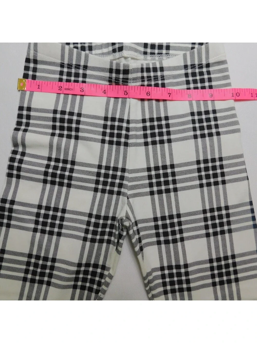 Cat & Jack Girls Plaid Leggings Size 5T Black White Checkered Stretch Pants